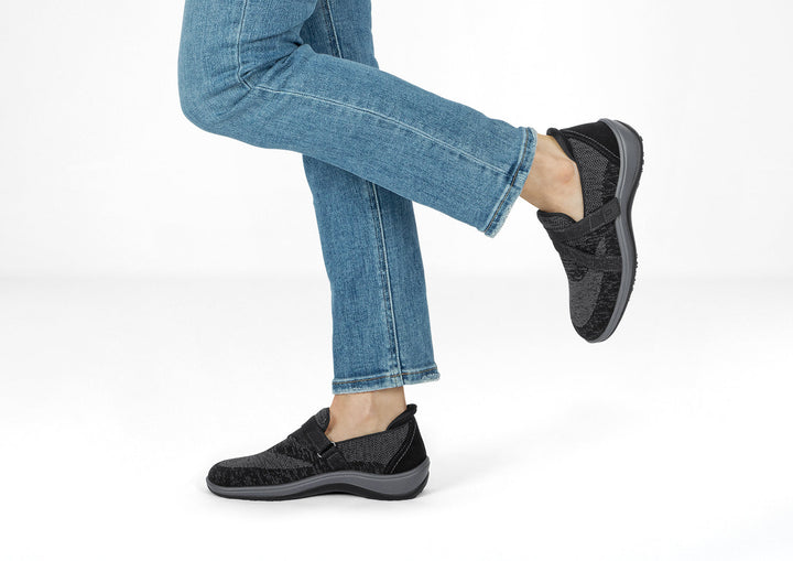 Clara - Des chaussons légers et confortables pour des journées sans douleur