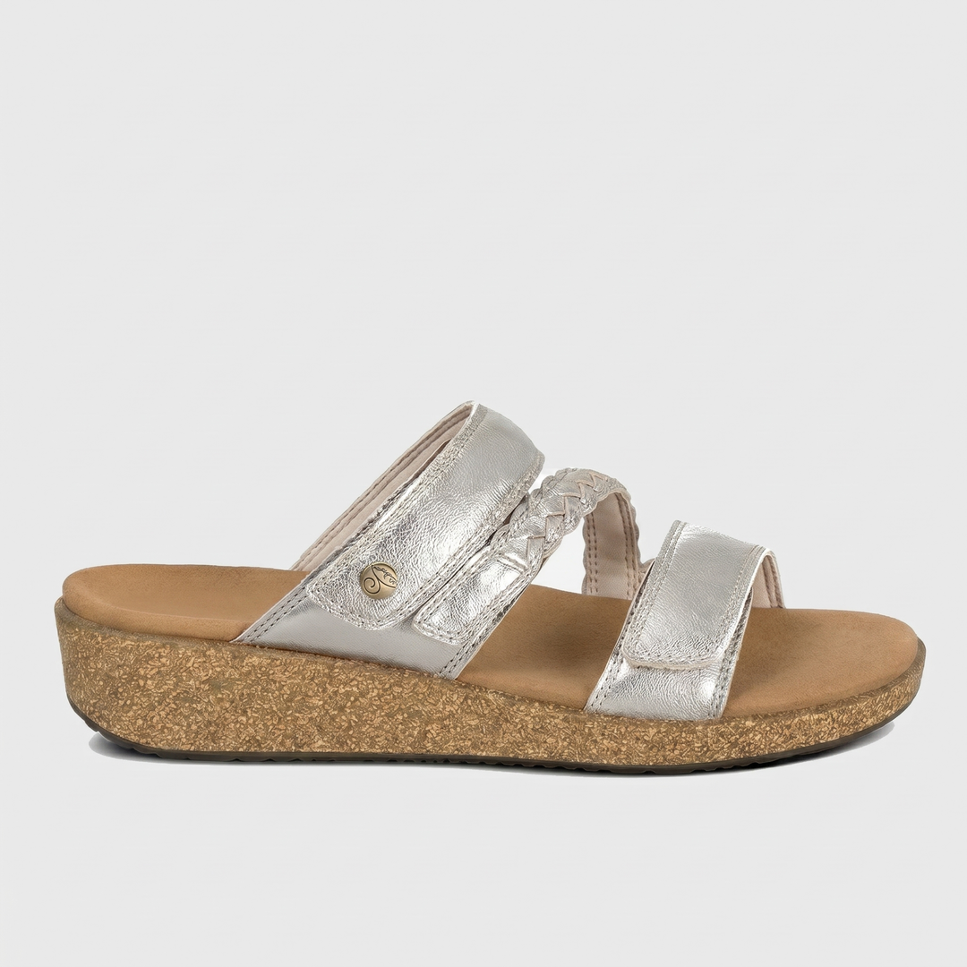 Carrie – Élégance fraîche en bleu stylé