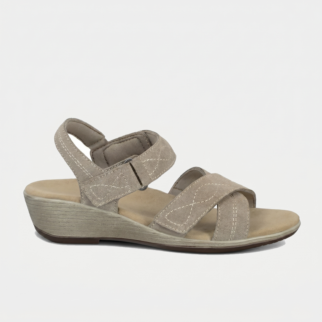 Holly – Élégance chaleureuse en taupe doux